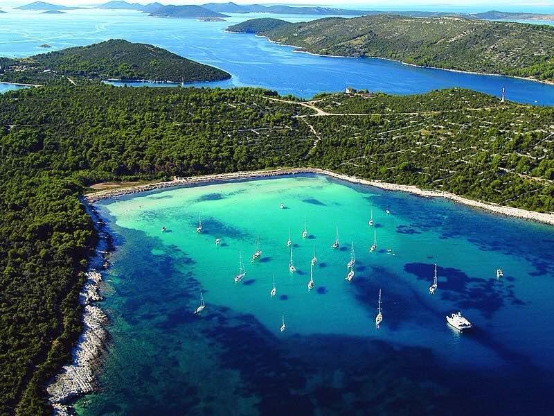 Apartments The Heart Of Croatia 피로바츠 외부 사진